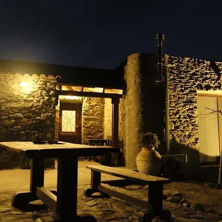 Hill's Barbacane Holiday home *