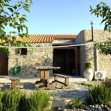 Hill's Barbacane * Potamos (Kythira)